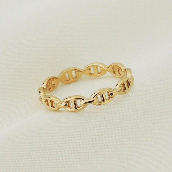 14k Gold Vermeil Dame Tri Link Ring | Size 6, 7, 8 | Water and Tarnish Resistant - Picture 1 of 4